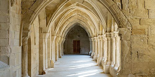 guia monuments monàstics medievals catalunya informació convents ordres religioses 