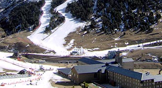  estacions esqui a prop estacio muntanya masella catalunya 