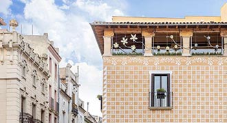 hoteles alrededores castillo claramunt barcelona 
