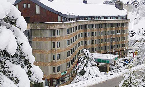  book hotels ski slopes baqueira beret info hotel tuc blanc naut aran