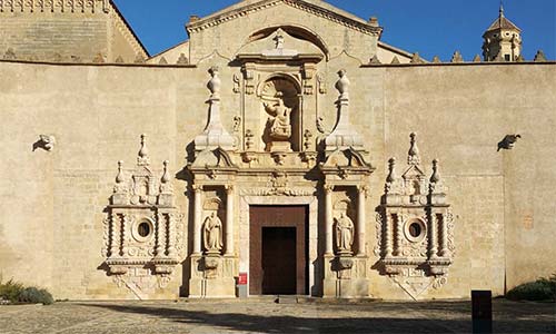   descubre monumentos catalanes patrimonio mundial Informacion turistica monasterio Poblet 