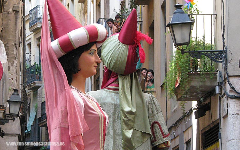  parades giants catalunya catalan folklore 