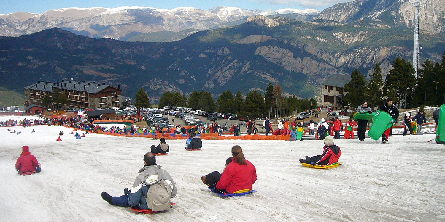 pistes station ski port del conde sports hiver pres barcelona
