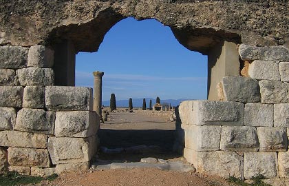  découvrir les sites archéologiques les plus intéressants de Catalogne. Informations touristiques sur les Ruines d'Ampurias.
